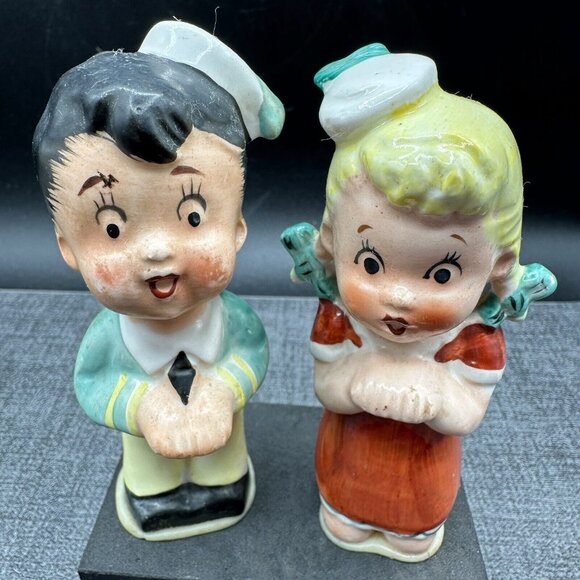 Vintage Japan Big Eye Boy & Girl Figurine Pair 1950s Mid Century Kitsch - Picture 1 of 16